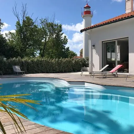 La Maison Du Phare: Typique Oleronaise